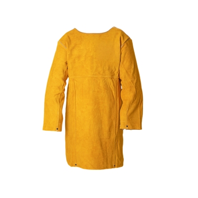 Welding apron with sleeves